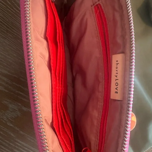 Shorty Love Olive Crossbody Bag with Pink Trim and matching wallet - Picture 12 of 16